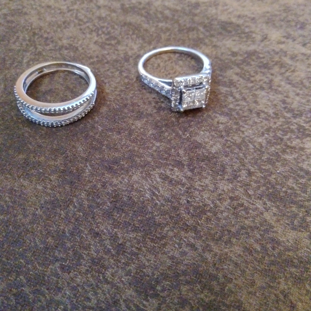SOLD!! 14kt wedding set